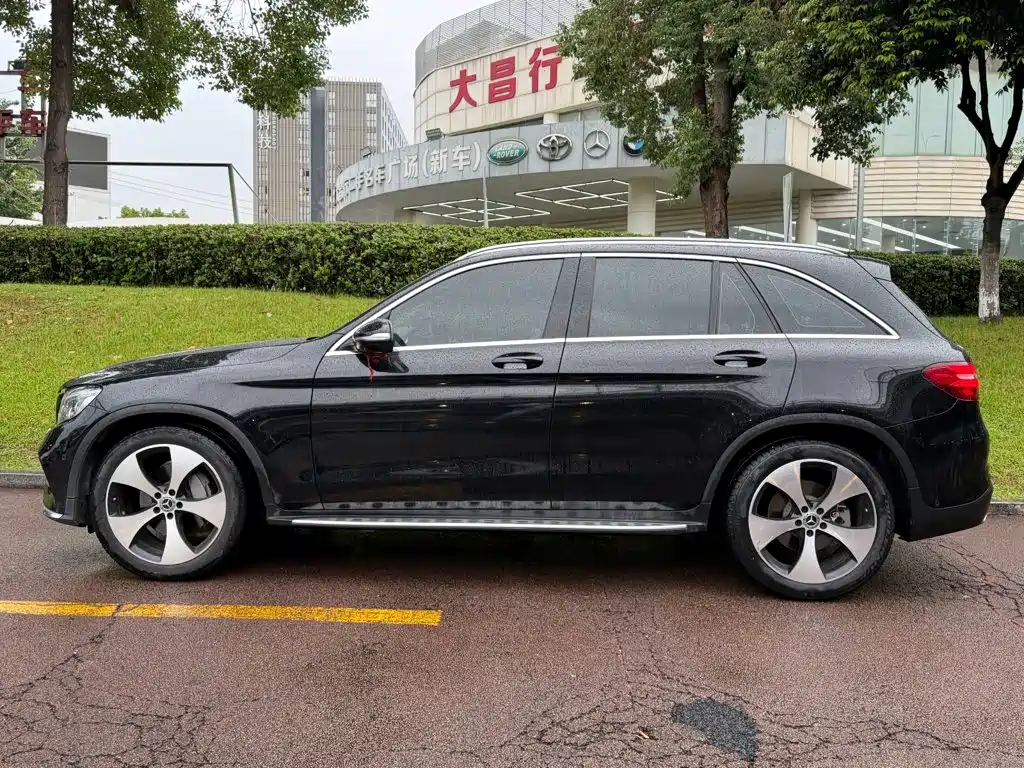 Mercedes-Benz GLC — миниатюра 3