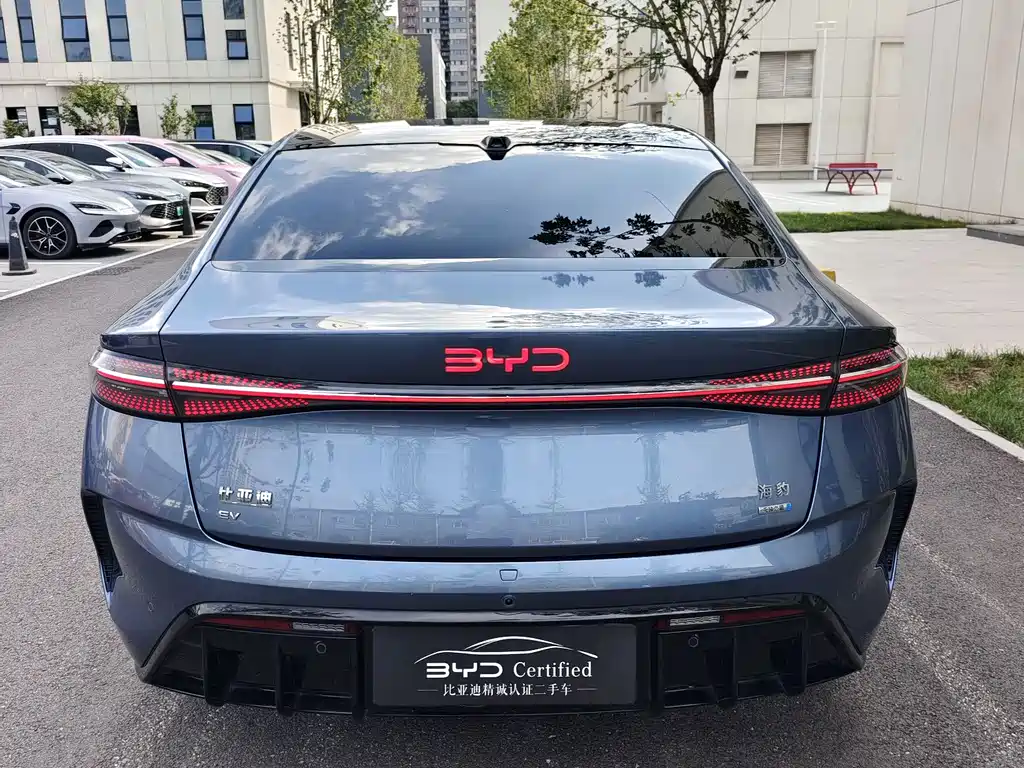 BYD Seal — миниатюра 10