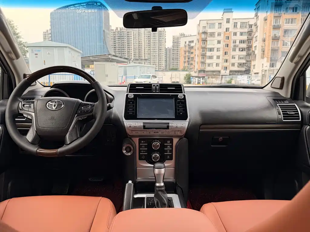 Toyota Prado — миниатюра 7