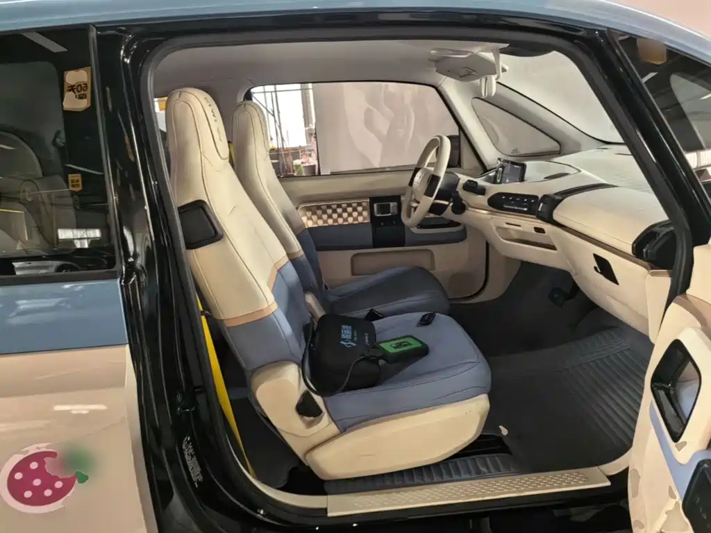 Baojun KiWi EV — миниатюра 25