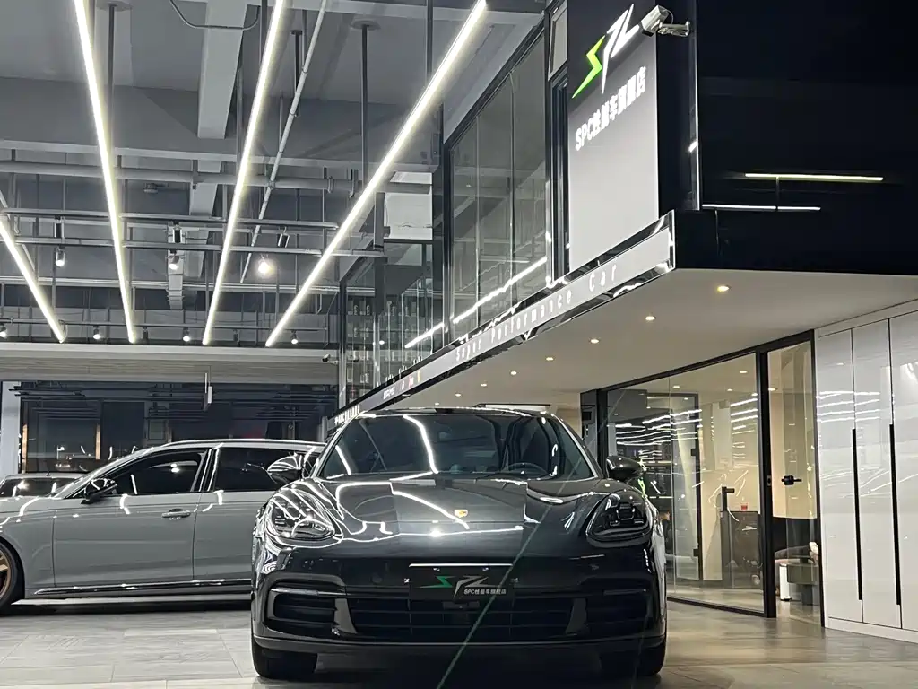 Porsche Panamera 2017 Panamera 4 Sport Turismo 3.0T