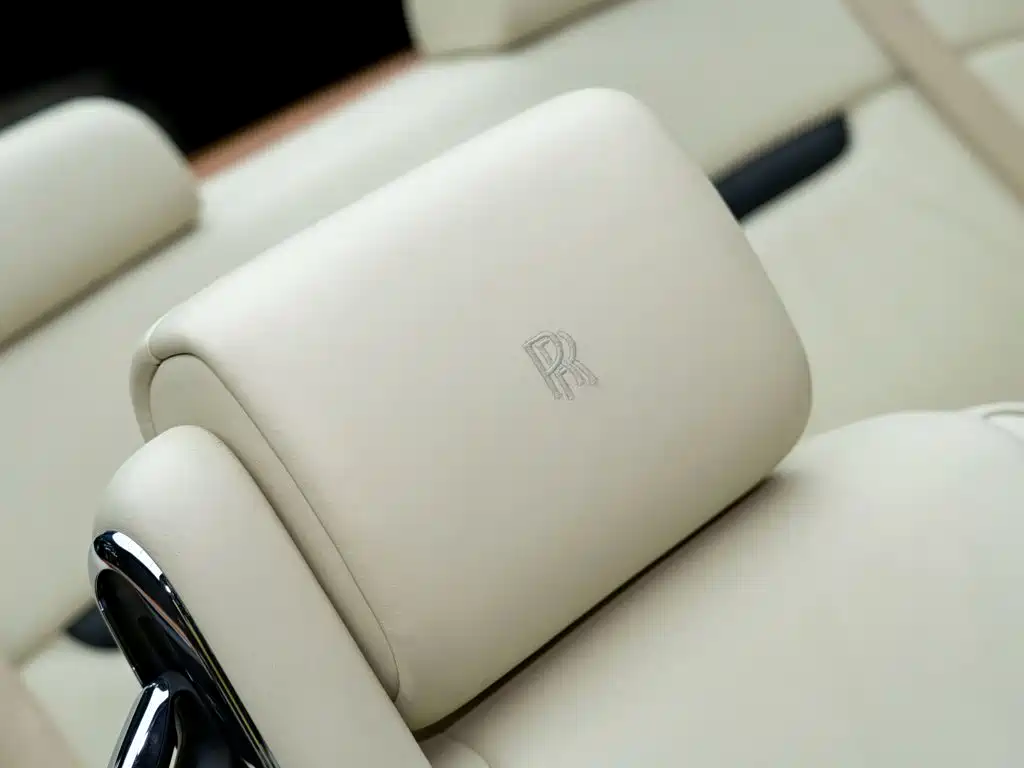 Rolls-Royce Phantom — миниатюра 16