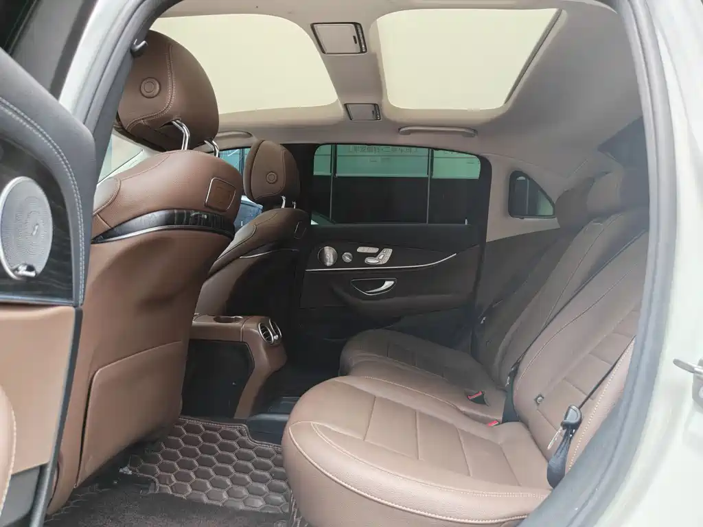Mercedes-Benz E-Class E 2019 E 300 L Sport Luxury