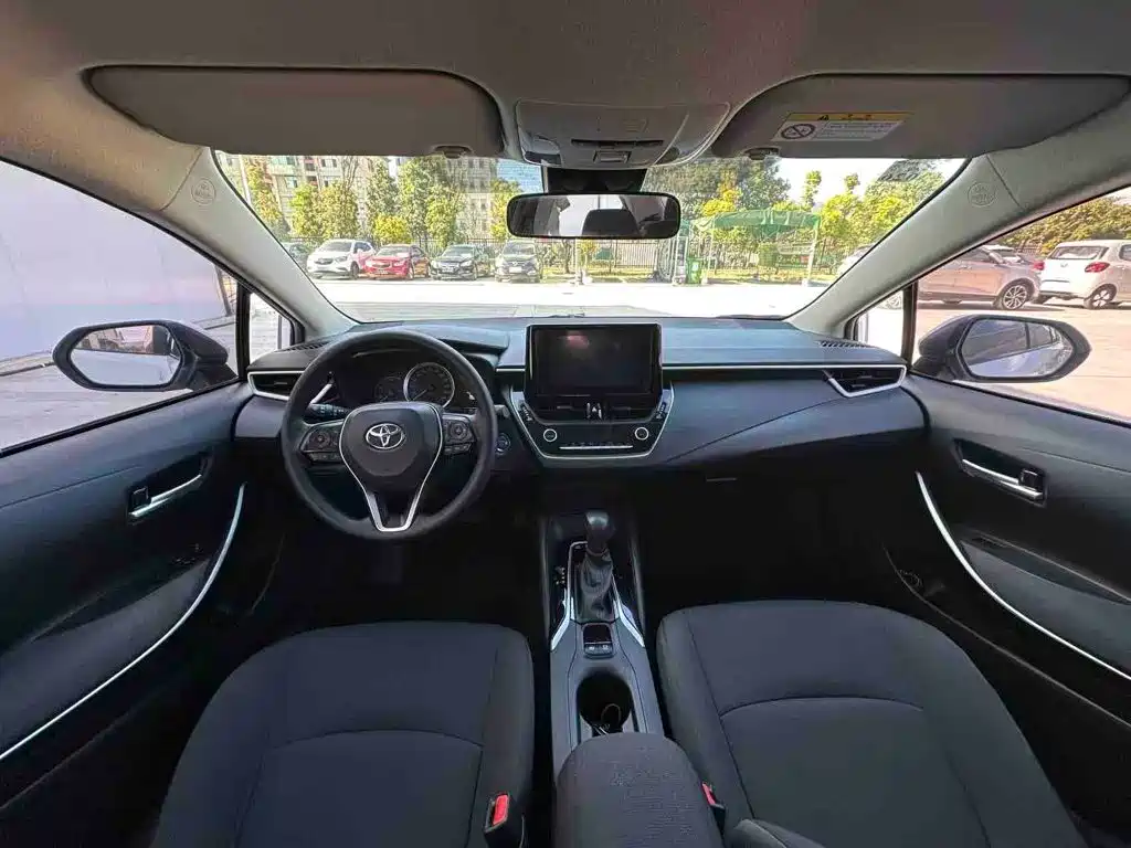 Toyota Corolla — миниатюра 6