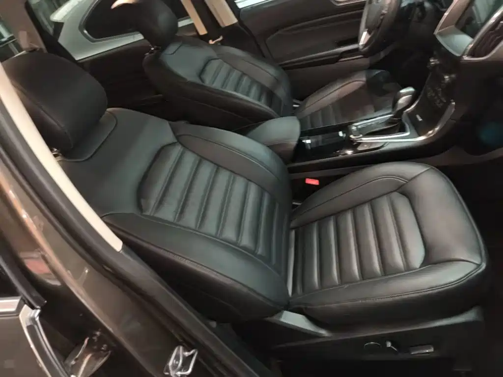 Ford Edge — миниатюра 25