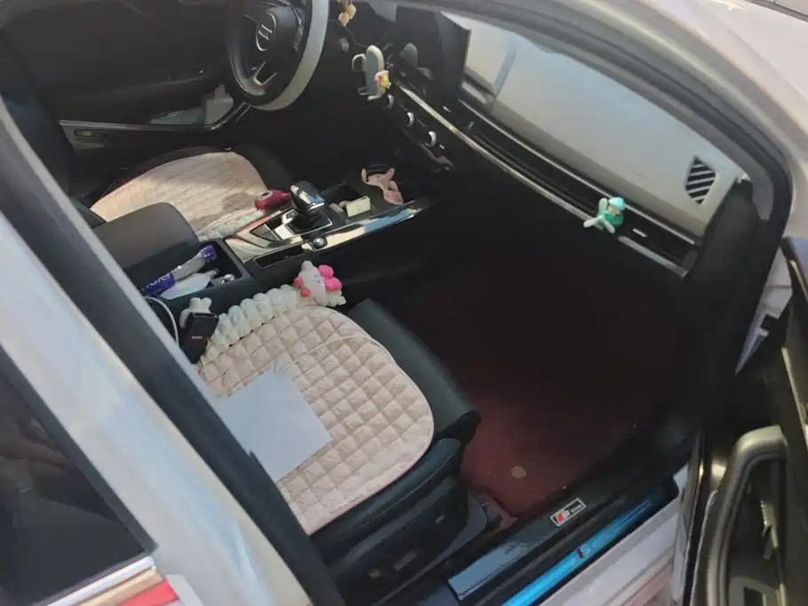 Audi A4L — миниатюра 8
