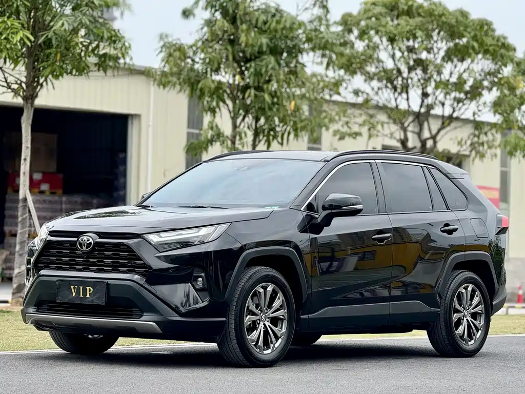Toyota RAV4 2024