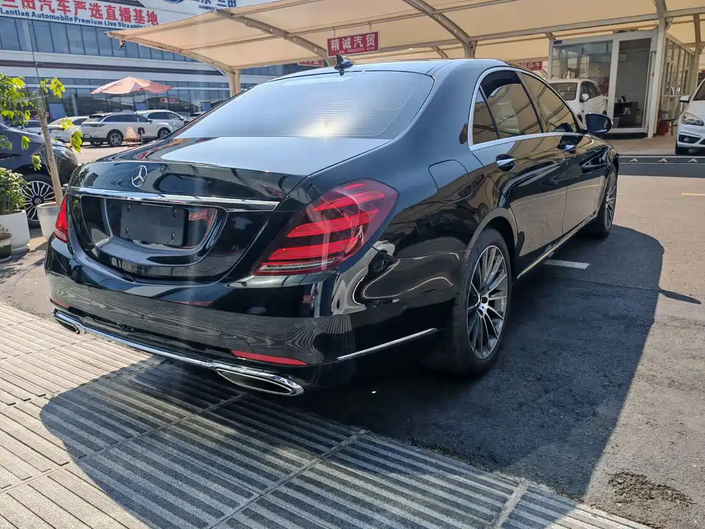 Mercedes-Benz S-Class — миниатюра 23