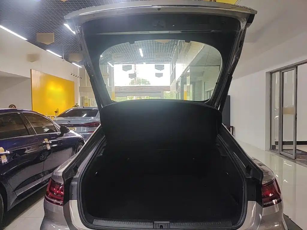 Volkswagen CC — миниатюра 19