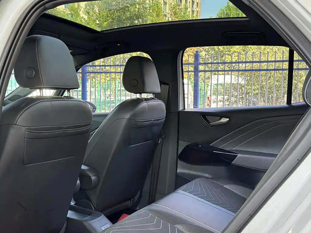 Volkswagen ID.3 — миниатюра 10