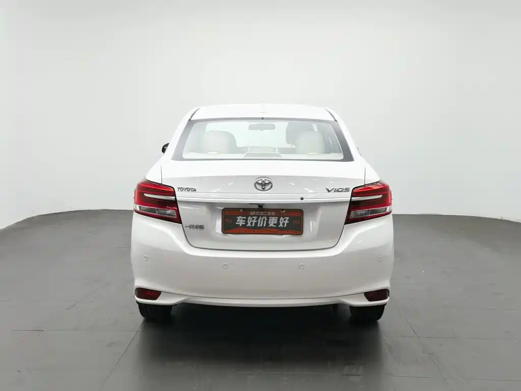 Toyota Vios — миниатюра 4