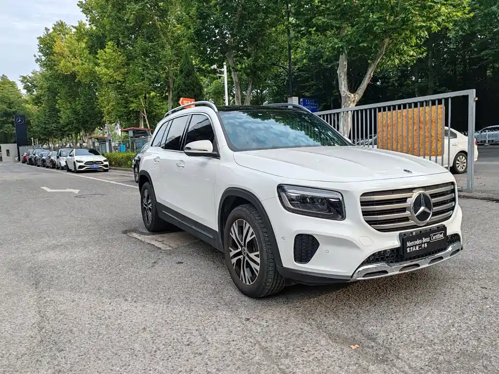 Mercedes-Benz GLB 2024 GLB 220
