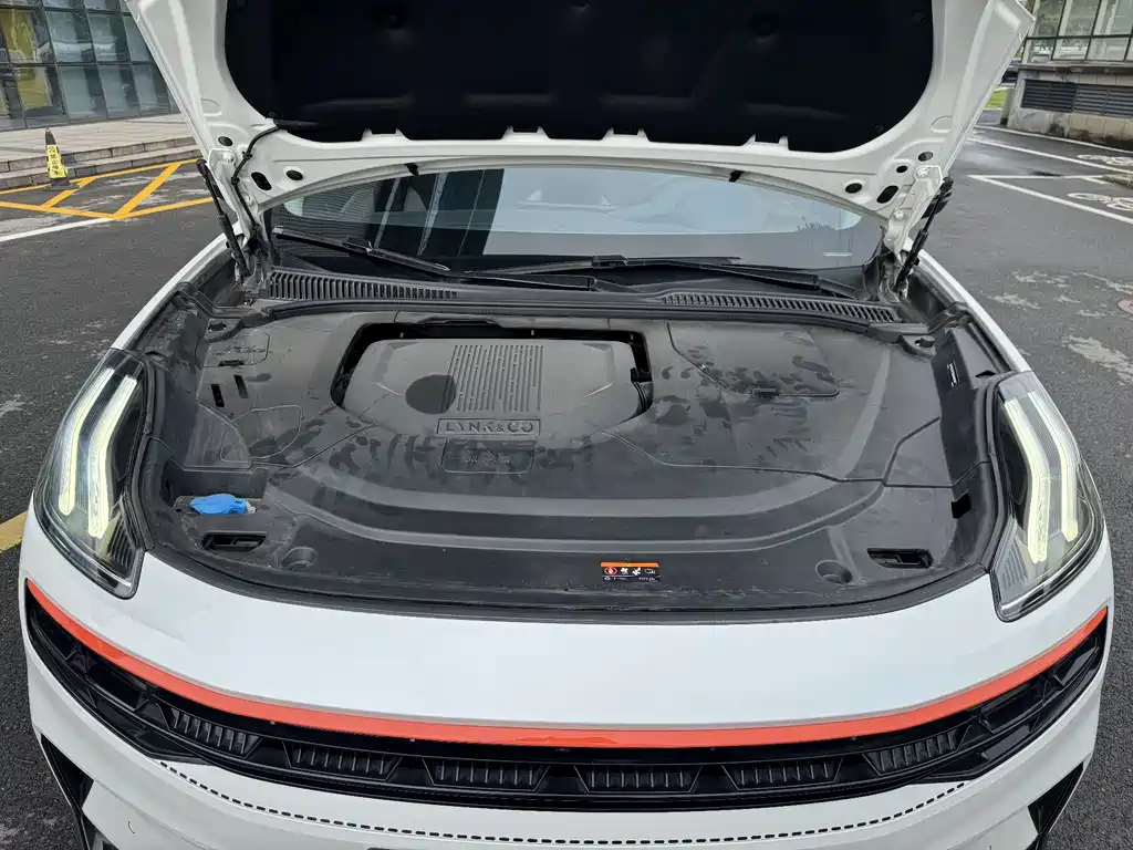 Lynk & Co 06 2020 1.5T Halo