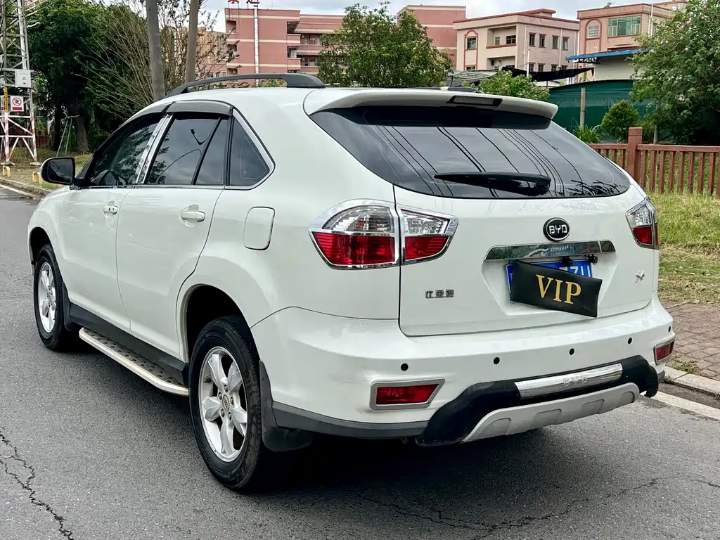 BYD S6 — миниатюра 9