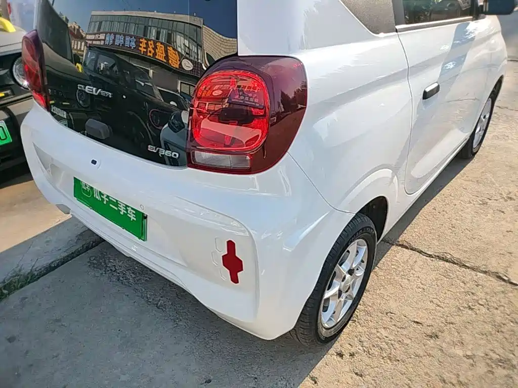 Roewe Clever — миниатюра 8