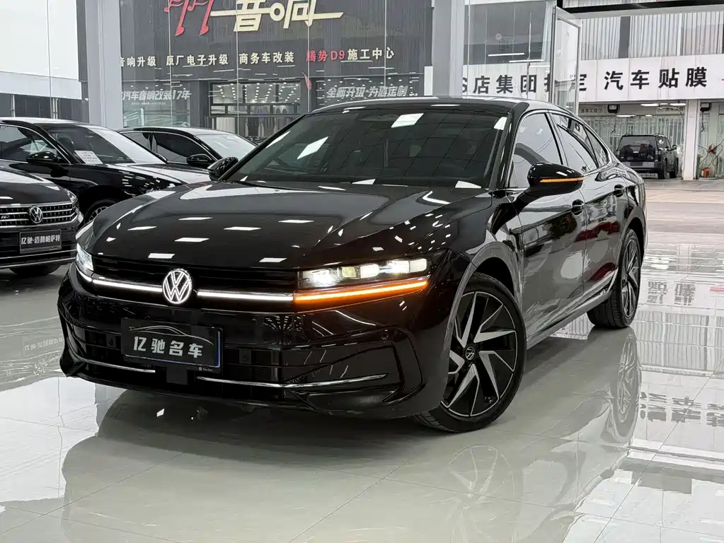 Volkswagen Magotan 2024