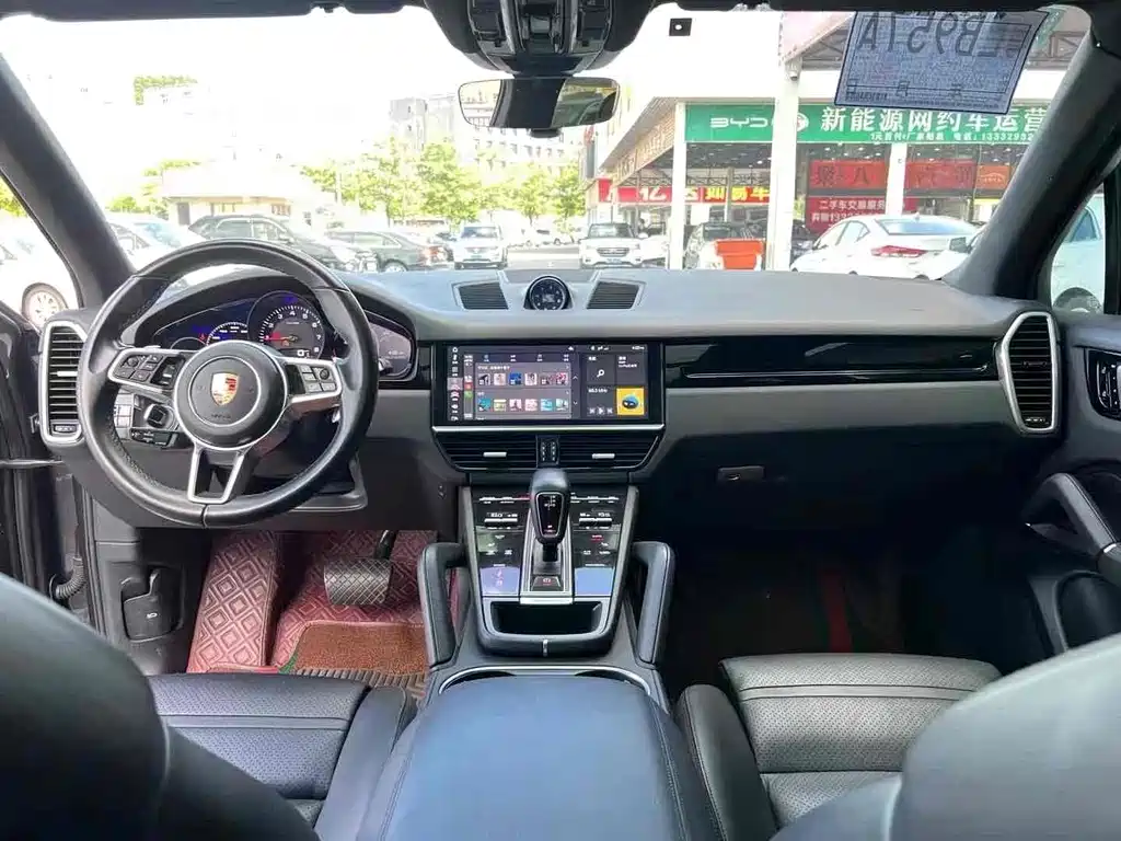 Porsche Cayenne 2018 Cayenne 3.0T