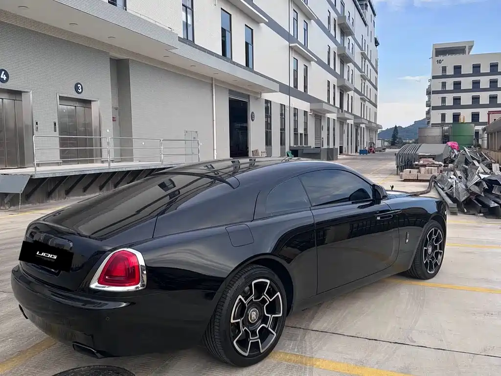 ROLLS-ROYCE PHANTOM