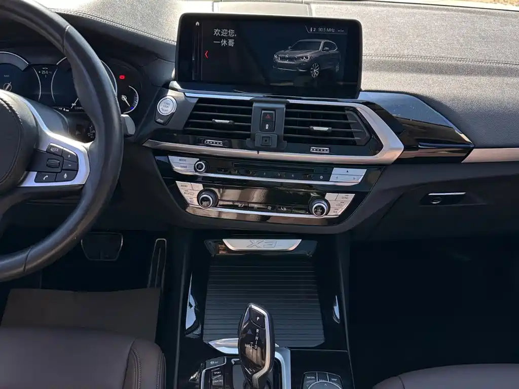 BMW X3 — миниатюра 23