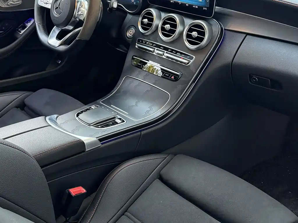 Mercedes-Benz C-Class (Import) — миниатюра 3