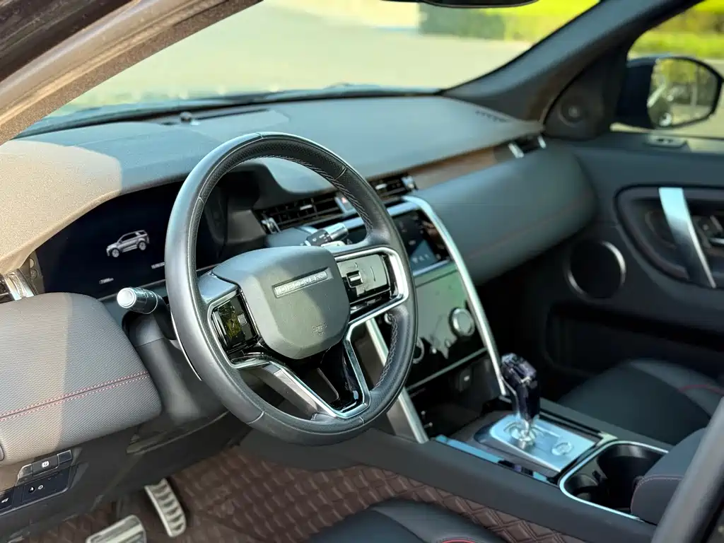Land Rover Discovery Sport — миниатюра 8