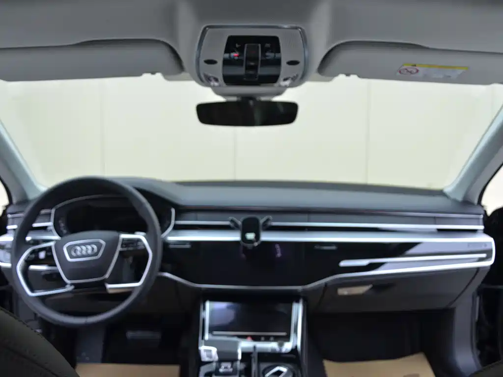 Audi A8 2026 A8L 45 TFSI quattro Luxury