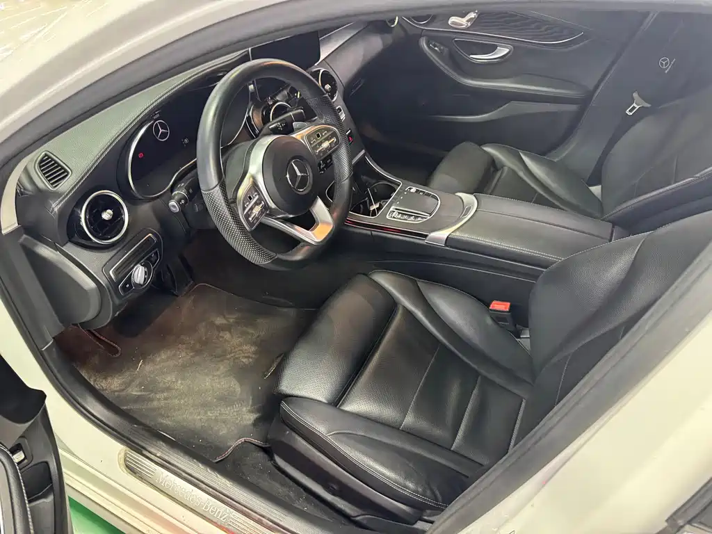 Mercedes-Benz C-Class — миниатюра 4
