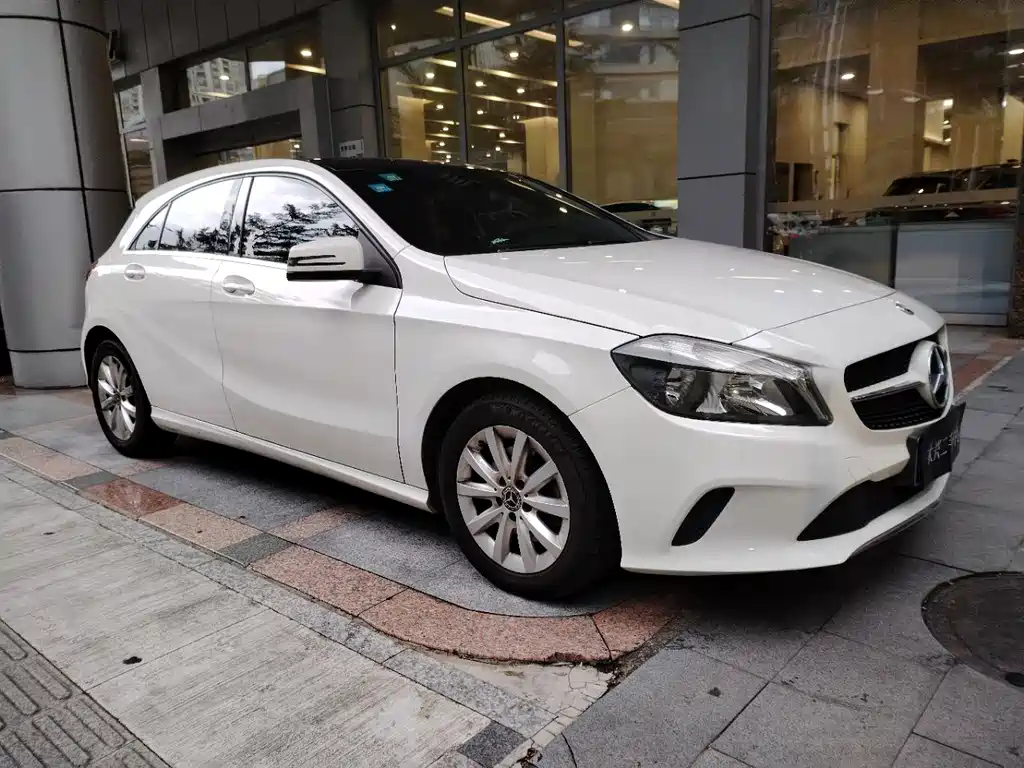 Mercedes-Benz A-Class (Import) — миниатюра 7