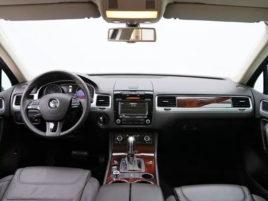 Volkswagen Touareg — миниатюра 9