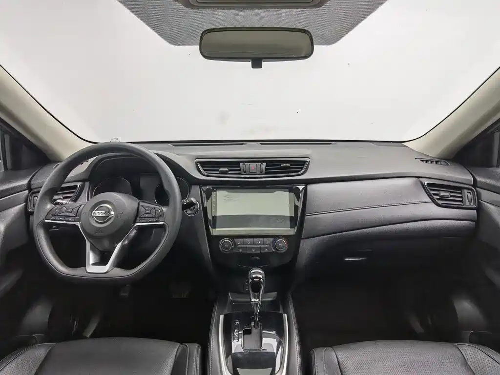 Nissan X-Trail 2017 2.0L CVT Comfort 2WD