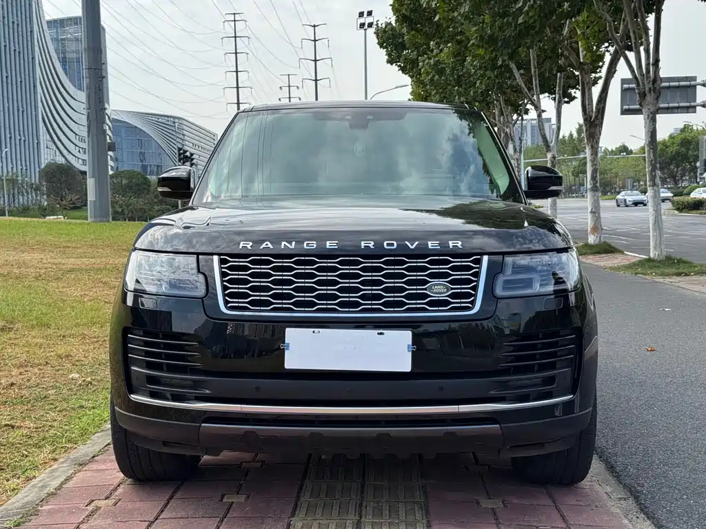 Land Rover Range Rover — миниатюра 2