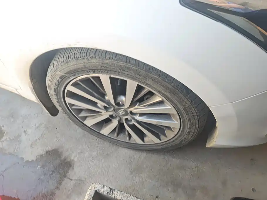 Hyundai Mistra — миниатюра 6