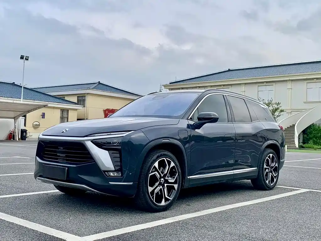 Nio ES8 2022