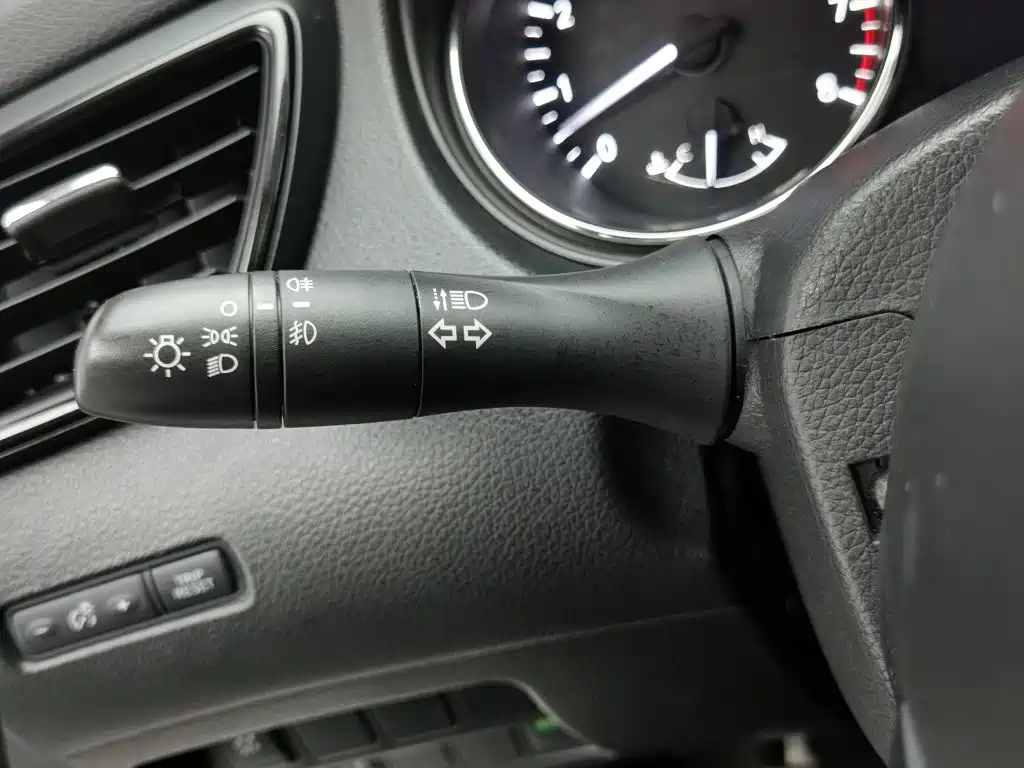 Nissan X-Trail — миниатюра 21