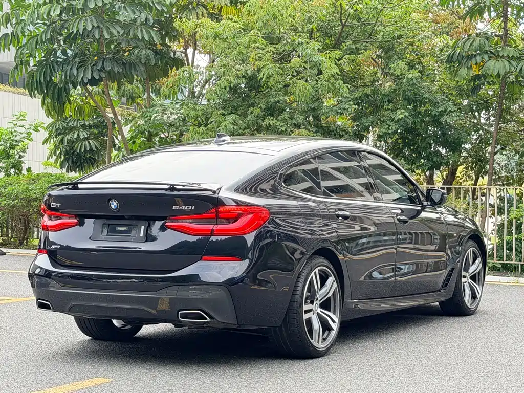 BMW 6 GT 2018 640i xDrive M Sport