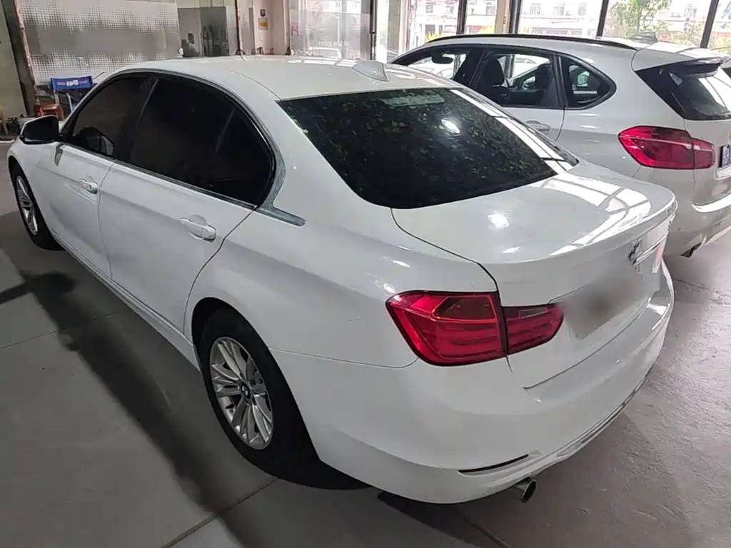 BMW 3 Series — миниатюра 5
