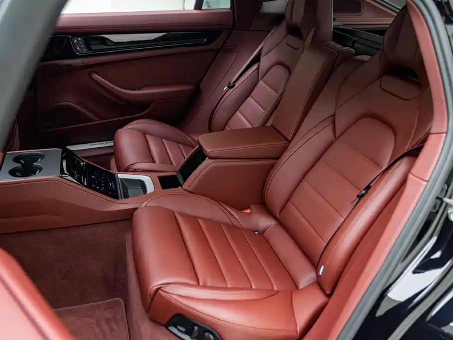 Porsche Panamera — миниатюра 11