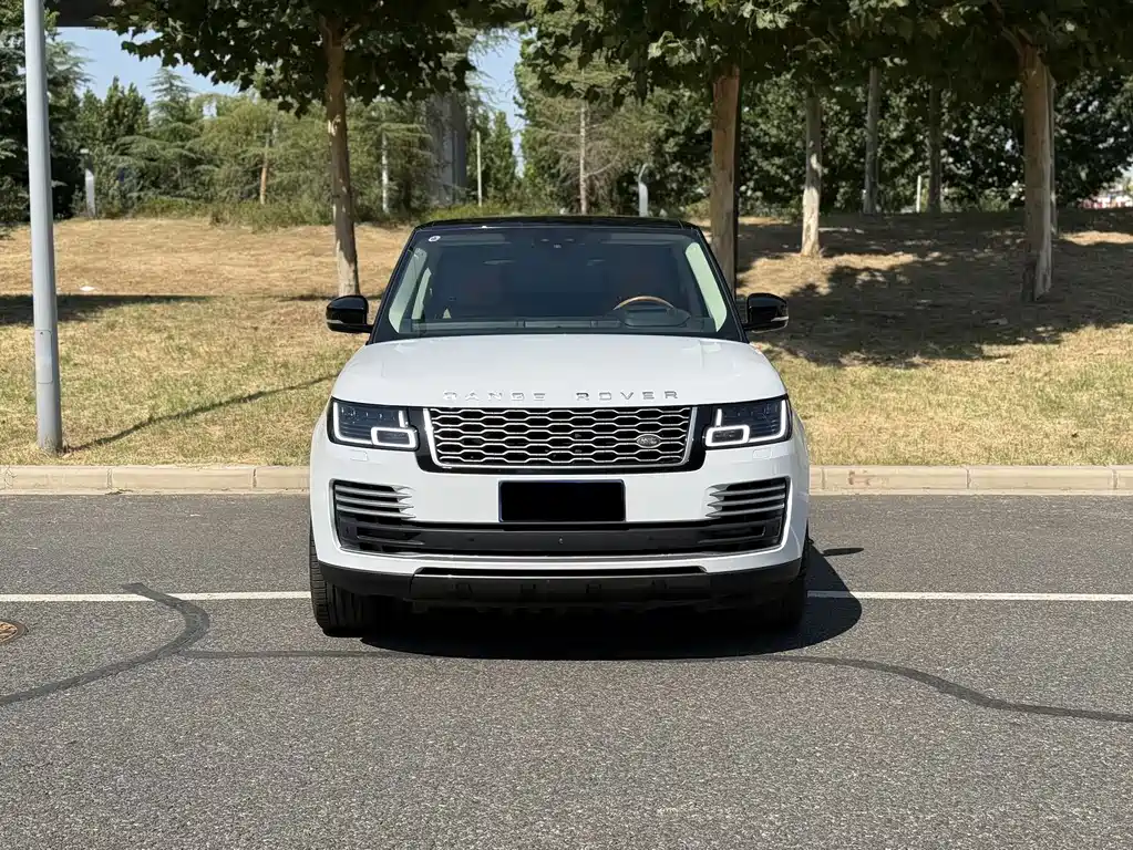 Land Rover Range Rover — миниатюра 3