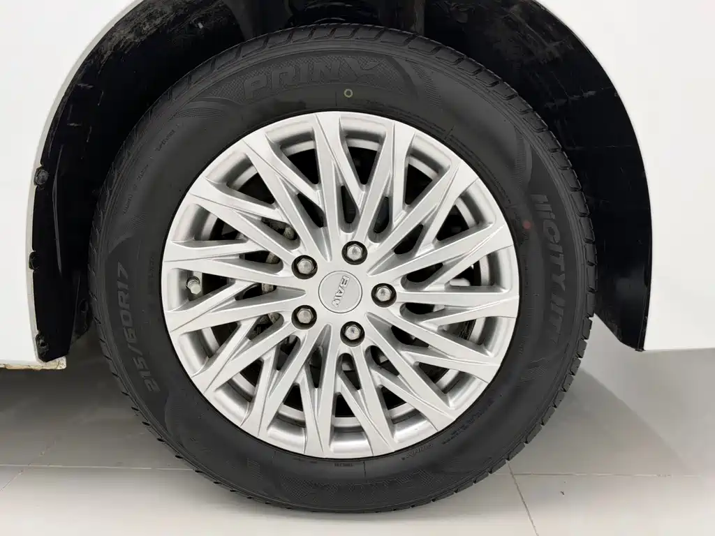 BAW Ruisheng Ace M7 — миниатюра 16