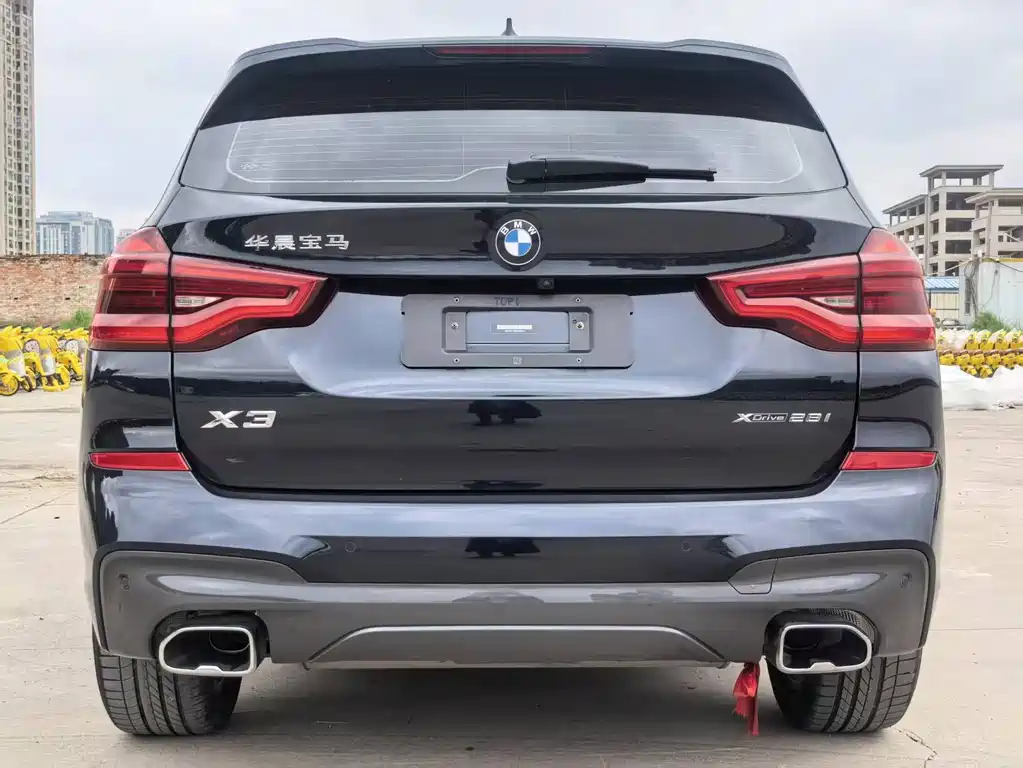 BMW X3 — миниатюра 8