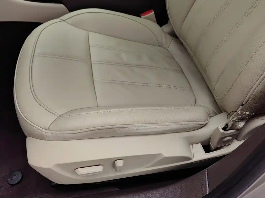 Buick Regal — миниатюра 20