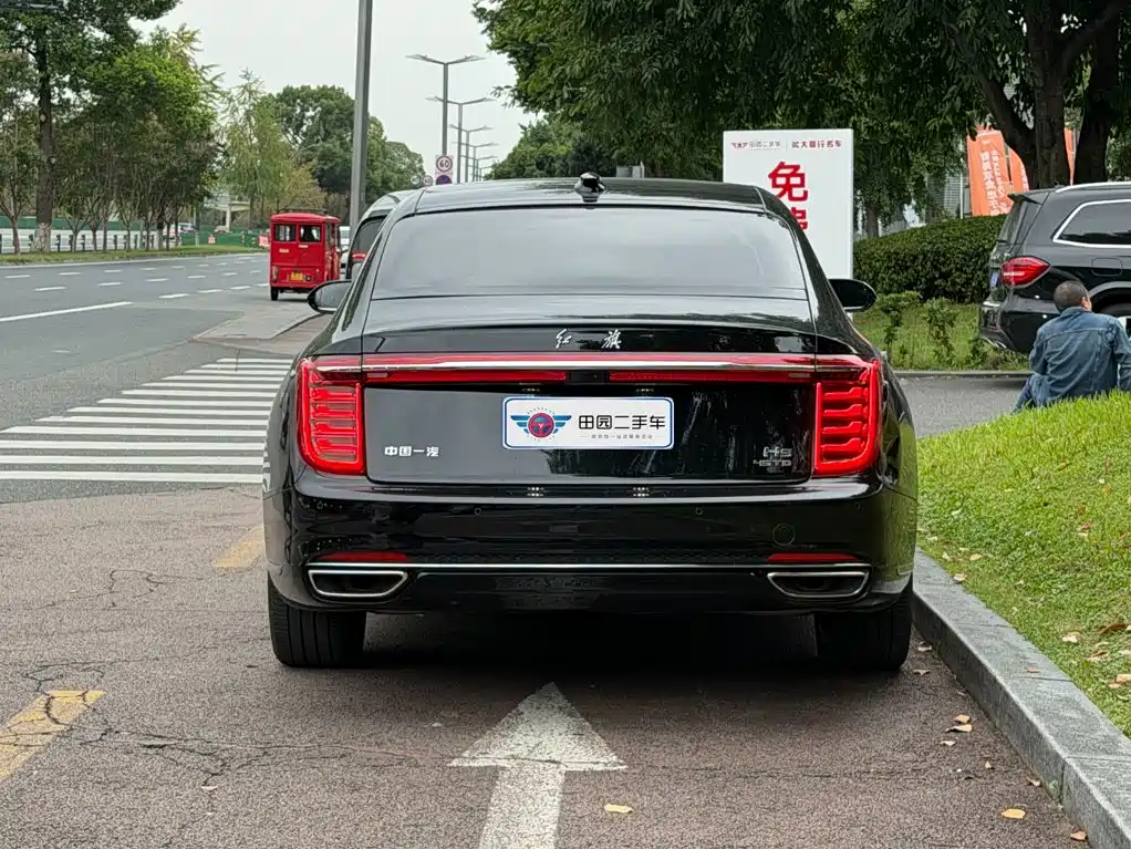 Hongqi Hongqi H9 — миниатюра 5