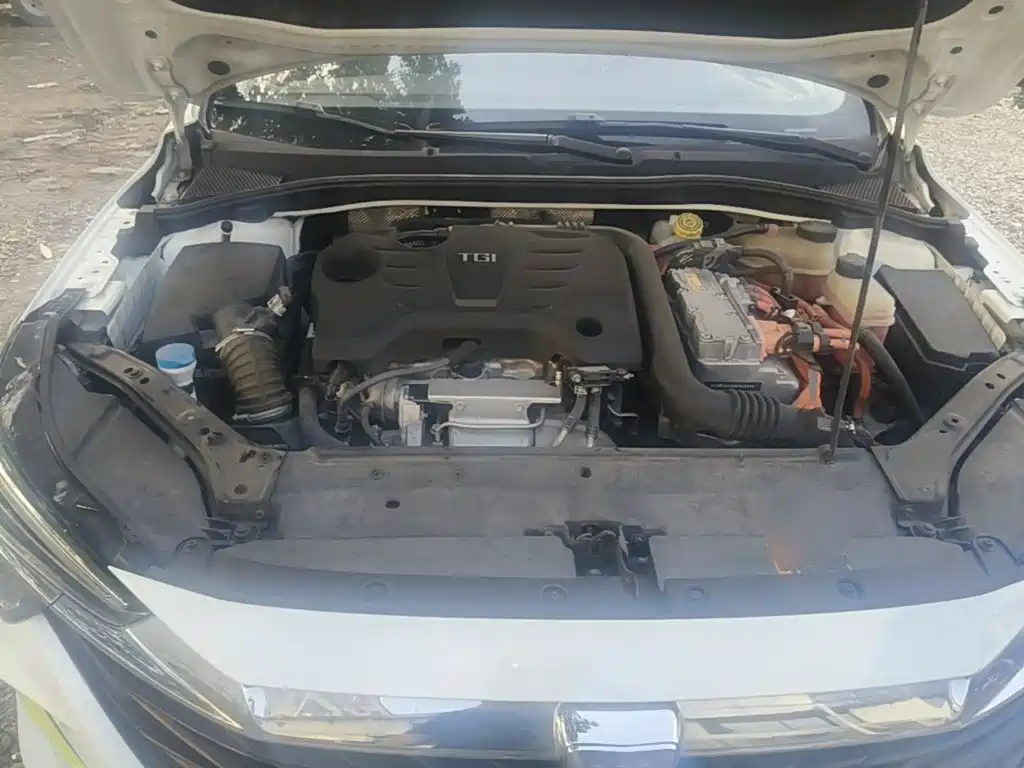 Roewe i6 MAX New Energy — миниатюра 20