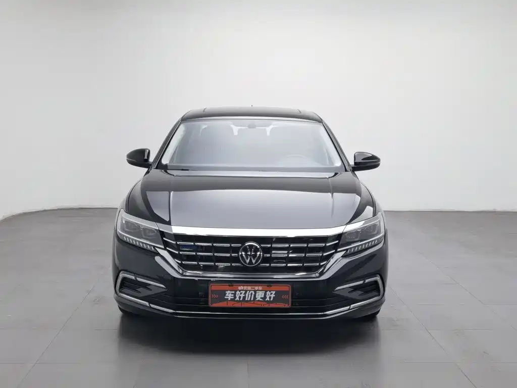 Volkswagen Passat PHEV — миниатюра 3
