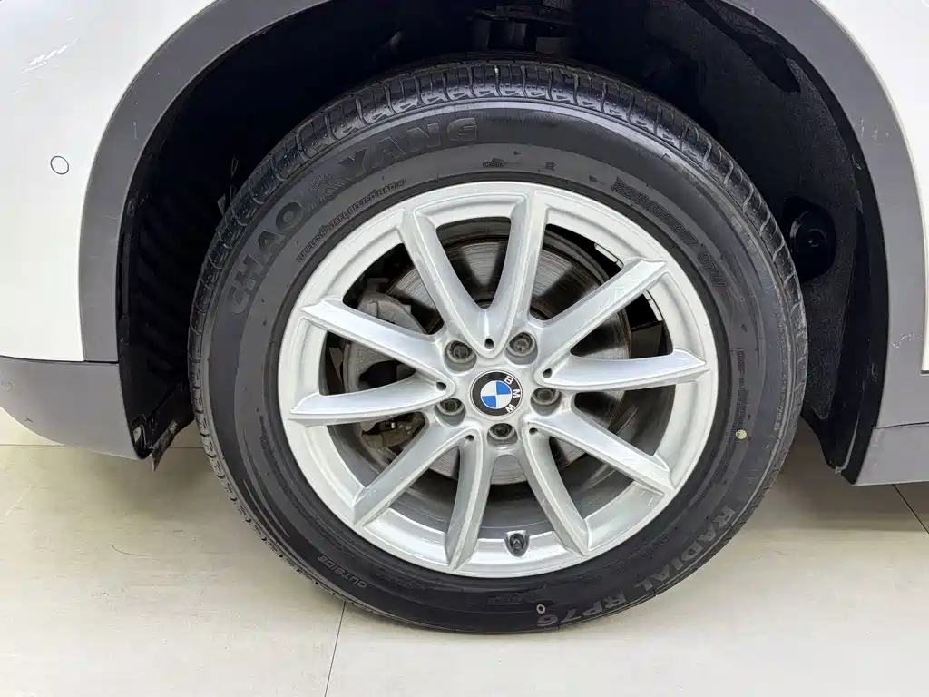 BMW X1 — миниатюра 7
