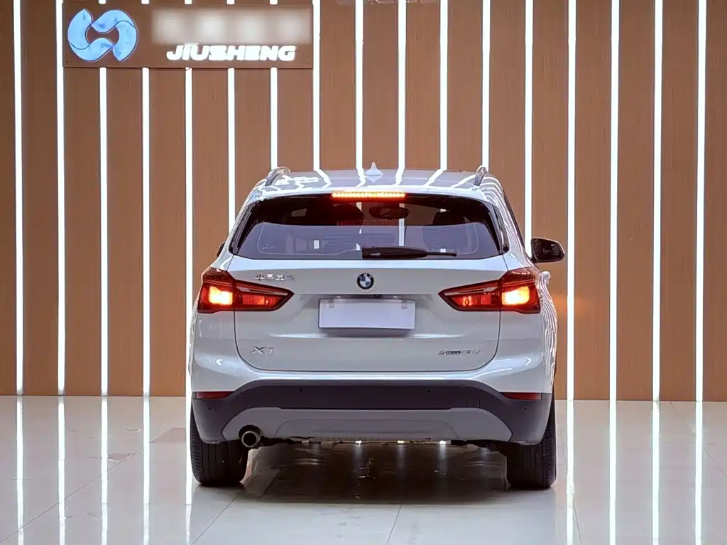 BMW X1 — миниатюра 10
