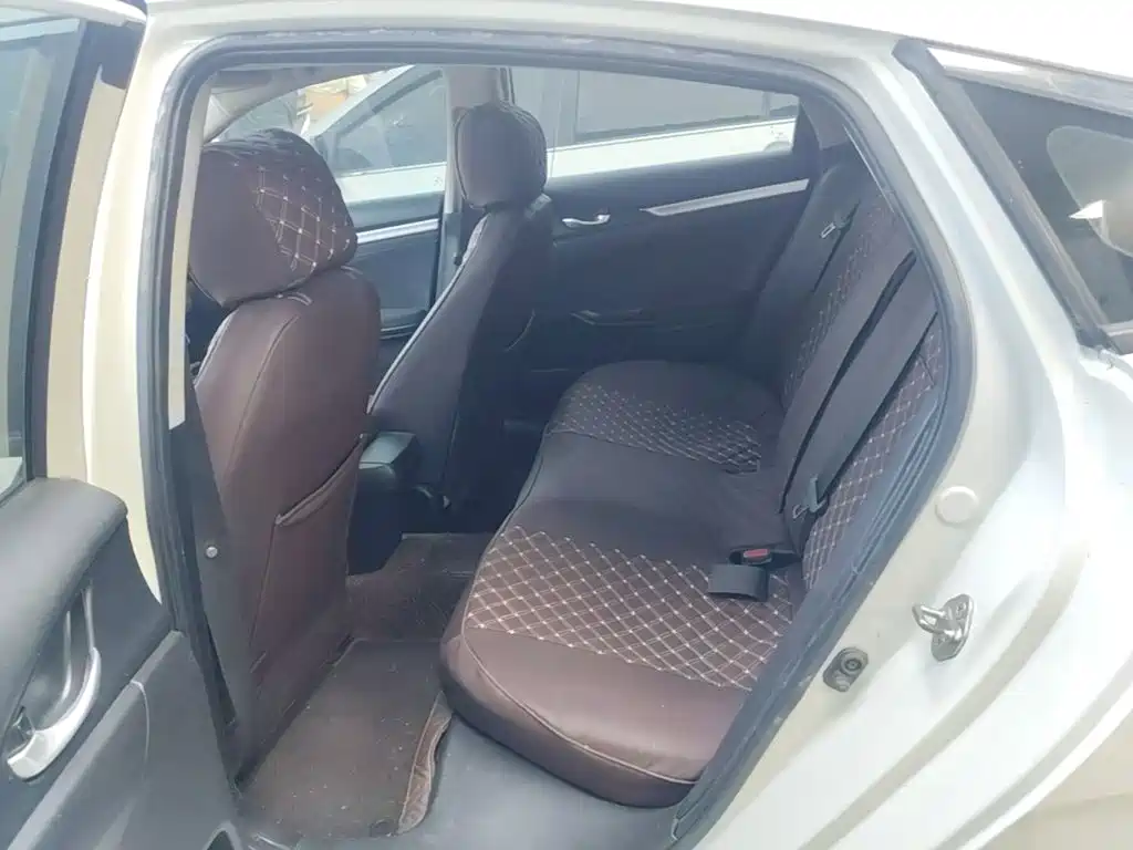 Honda Civic — миниатюра 17