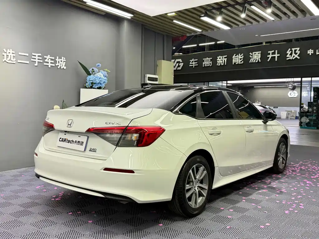 Honda Civic — миниатюра 14
