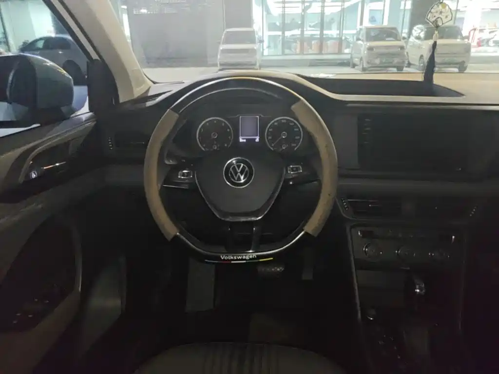 Volkswagen Tharu — миниатюра 11