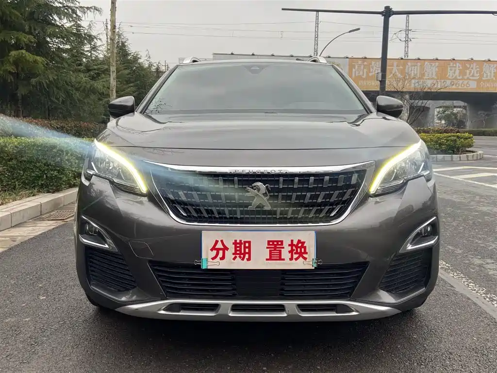 PEUGEOT 4008